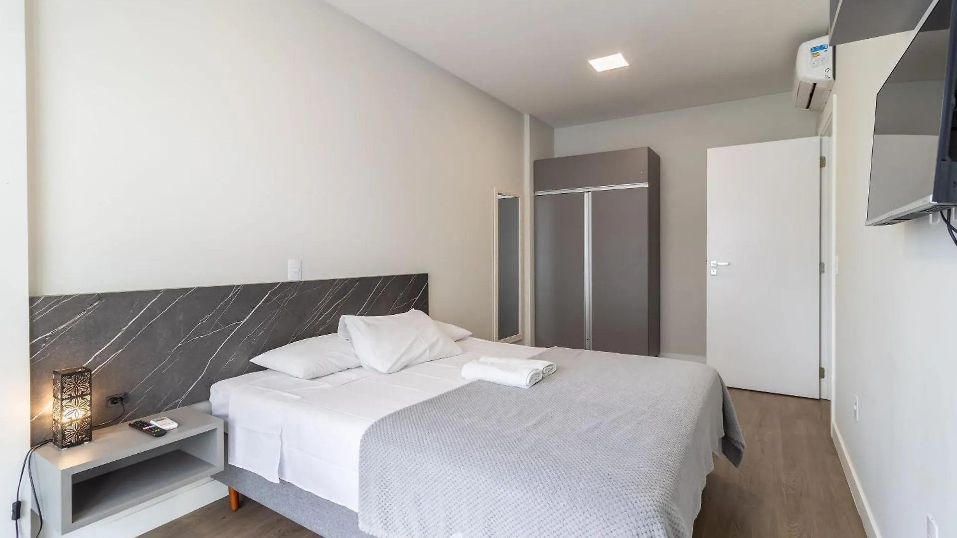 Apartamento Vfr - Estudios Proximos Da Praia De Bombas Bombinhas